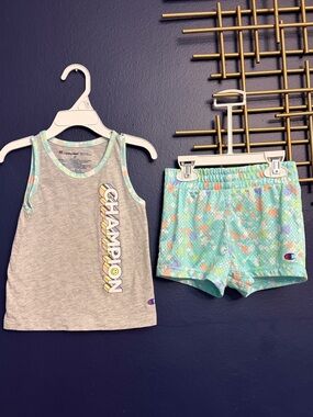 Kids champion outfit size 3t